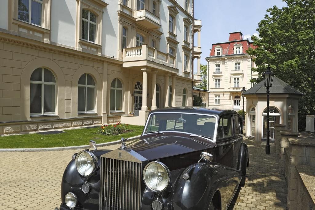 Bristol Kralovska Vila Karlovy Vary Extérieur photo